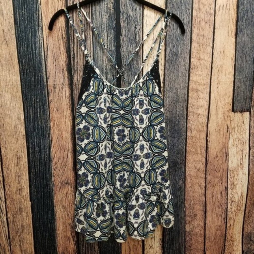 White Crossback Spaghetti Strap Camisole Top